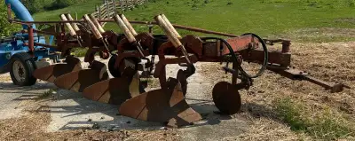 International4 furrow Plow for sale as is