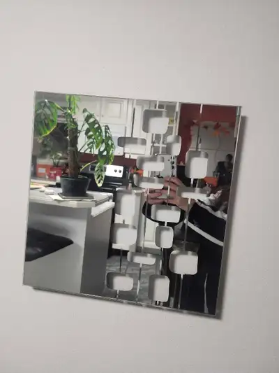 Miroir x 3, View more