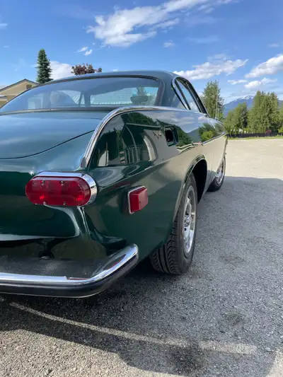 1972 Volvo P 1800 E 39,000 miles one owner car Electric overdrive Complete body restoration no rust...