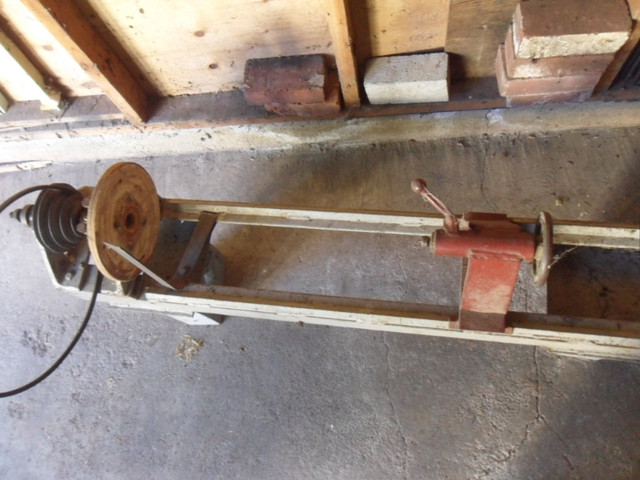 Wood lathe in Power Tools in Delta/Surrey/Langley