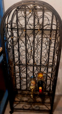 NEW Vintage Iron Wine Rack