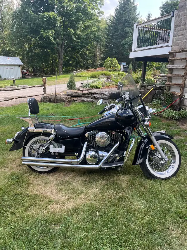 motorcycle in Cruiser, Commuter & Hybrid in Kawartha Lakes - Image 2