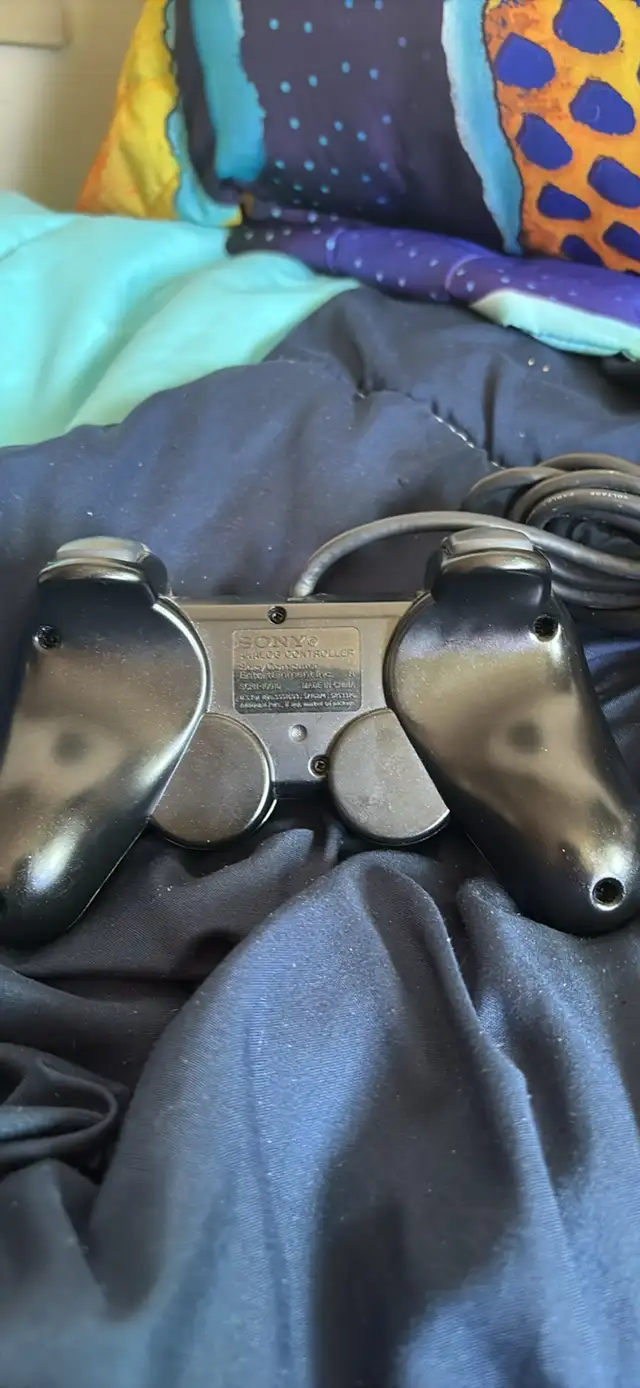PS2 controller for sale in awesome condition62863729415809121