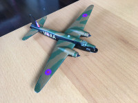 Toy Airplane Collector's Vicker Wellington Military Aircraft