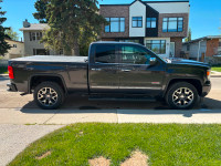 2015 GMC Sierra 1500 SLT 4X4 - One Owner: Low Kms