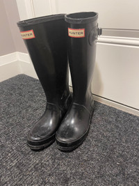 Kids Unisex Hunter Boots size 4/5 youth 