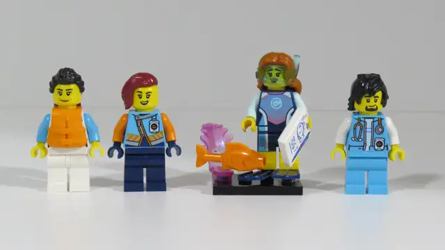 Lego CMF Marine Biologist, Series 29 and Dive Team