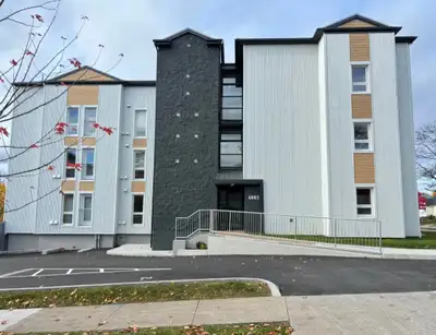 *First month 500$ off, if signed by end of April* *Lease Takeover* Studio 1 Bath - Apartment North E...