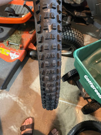 Specialized Butcher Grid tires 29 inch.