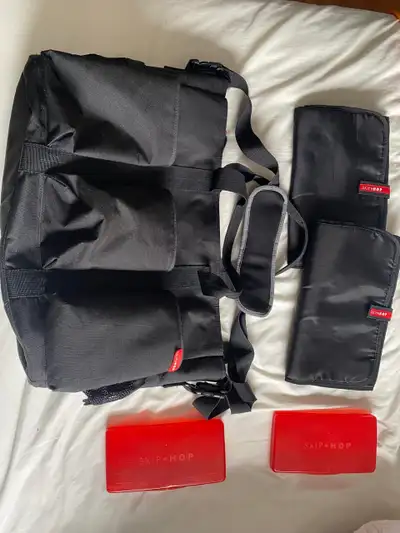 Grand sac à couches pour bébé - Big baby diaper bag, View more