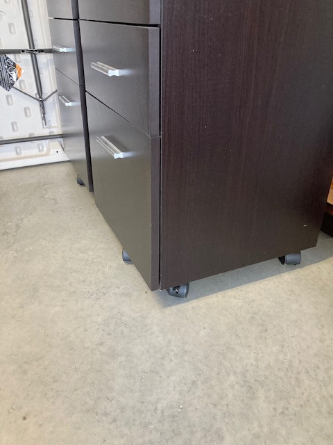 cabinet mobile tiroir classeur dans Bureaux  à Sherbrooke - Image 2