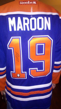 Patrick Maroon Jersey with Certificate of  Authenticity