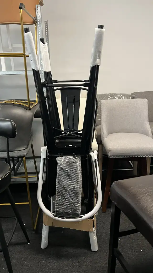 Metal bar Stool bar chair Kitchen Industrial  in Chairs & Recliners in Markham / York Region - Image 2