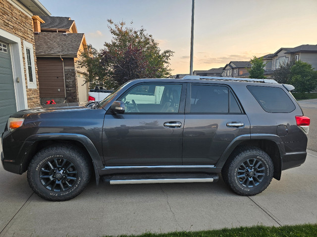 2013 Toyota 4Runner Limited Edition in Cars & Trucks in Strathcona County - Image 2