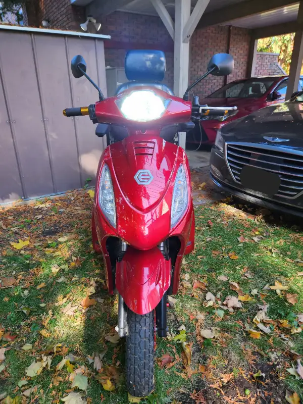 Emmo Mobility Scooter! in Health & Special Needs in Barrie - Image 3