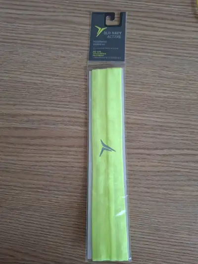 Old Navy Active headband , View more