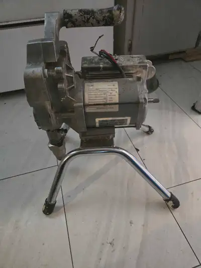 GRACO ULTRA MAX 2 SMART CONTROL PAINT SPRAYER FOR PARTS, View more