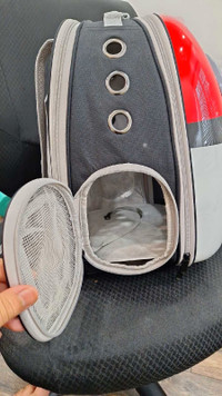 Portable Travel Pet Carrier Bubble Backpack for Dog and Cat