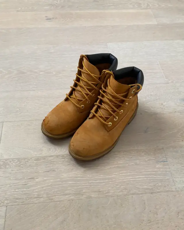 Timberland Boots 3 Pairs (6.5, 7, 8) Mens in Men's Shoes in Mississauga / Peel Region - Image 3