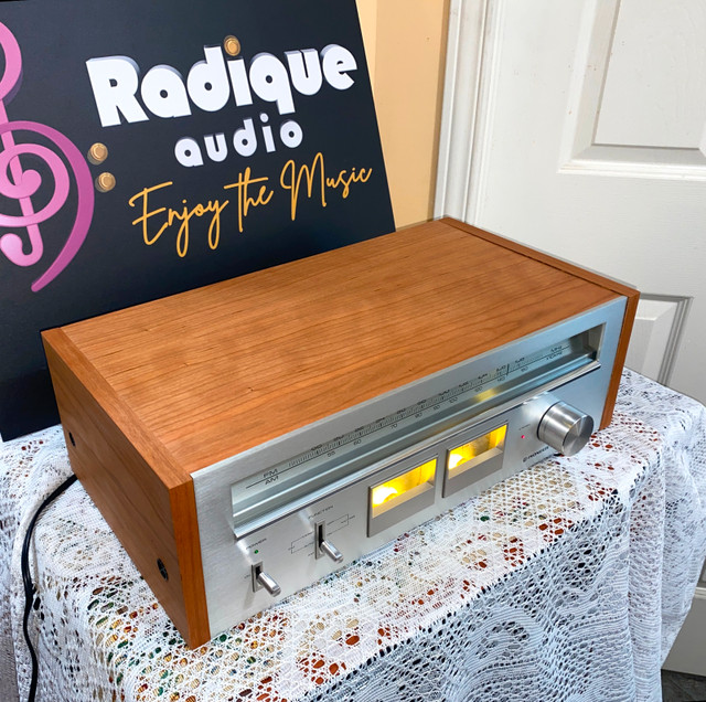 Pioneer Vintage AM/FM Stereo Tuner in Cherry	TX-6700 in Stereo Systems & Home Theatre in Ottawa - Image 4