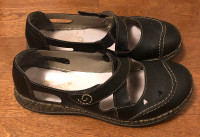 Chaussures noires Rieker 39