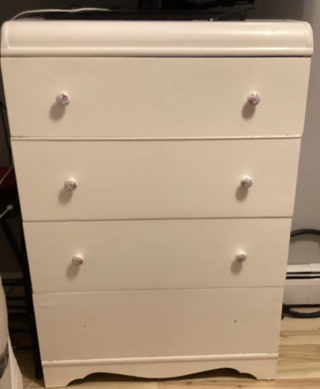 White dresser in Dressers & Wardrobes in Truro - Image 4