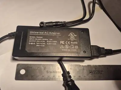 Universal AC Adapter 90W Laptop charger TA09D0 for 5mm tips, View more