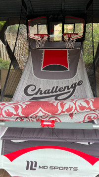 CHALLENGE One-on-One Arcade Basketball