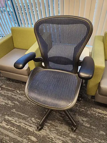 Herman Miller Aeron Chair!!, View more