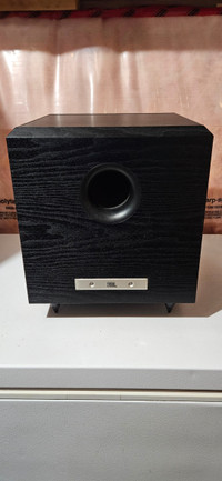 JBL Subwoofer 