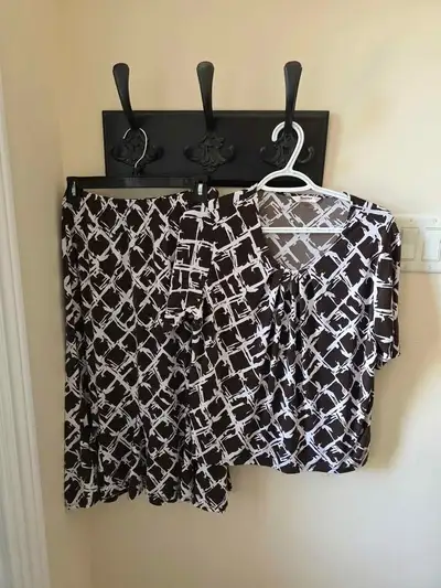Womens 2 Pc Size 12 Tanjay Brown Print Dress, View more