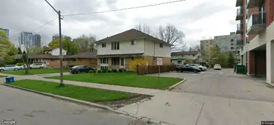 Hey everyone! 1 bedroom available for May - August 2026 OR May - December 2026 at 318 Lester Street....