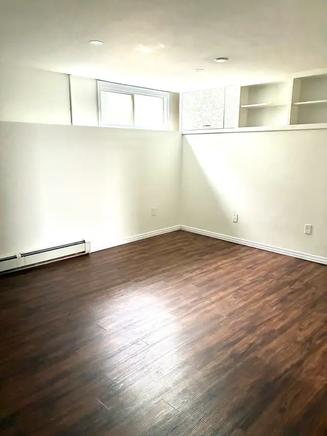Shared house in Woodbury Drive, Halifax in Room Rentals & Roommates in City of Halifax - Image 9