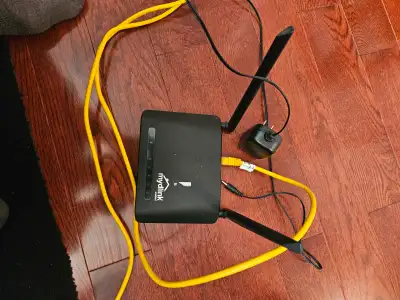 Router D-link Dir 816 L Je viens de passer de Vidéotron à Bell et mon router ne sera plus nécessaire