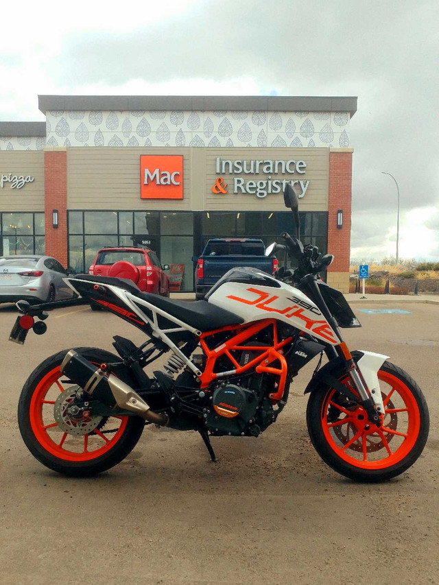 Rent a Motorcycle for your upcoming Class 6 Road Test and Prep in Sport Bikes in Edmonton