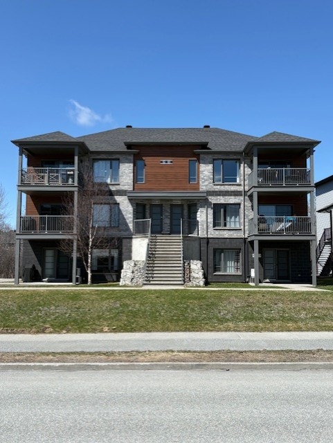 6565 Rue Bertrand-Fabi — photo 1