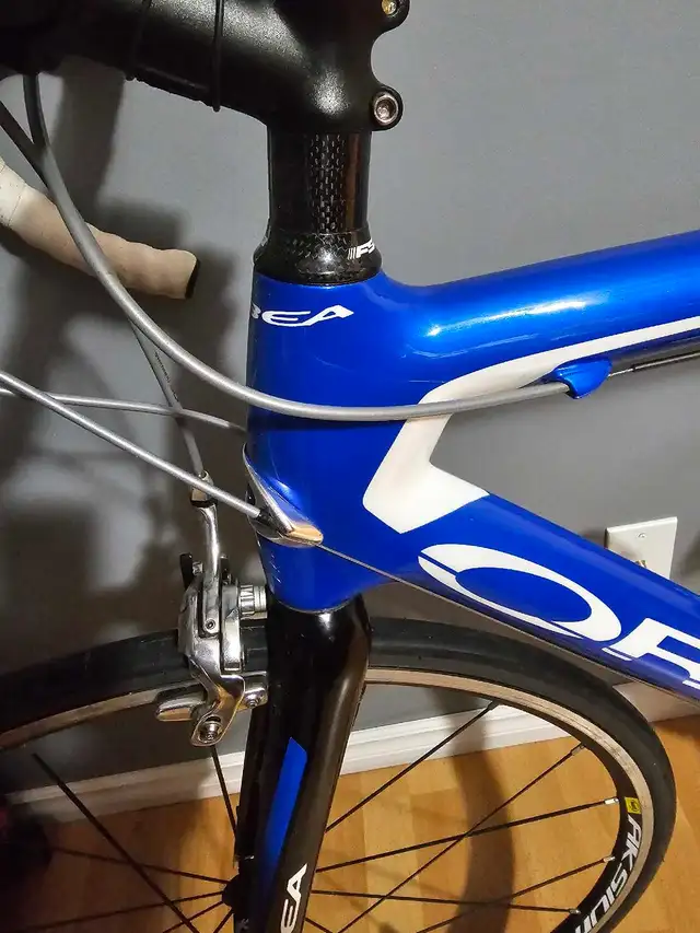 Orbea Onix road bike in Road in City of Toronto - Image 3