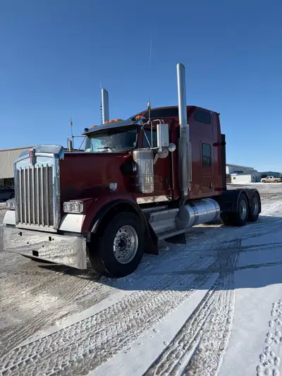 2018 Kenworth W900 with 2022, 565hp Cummins X-15 deleted, Fresh CVIP, 9xxx hrs on motor, , X-15 is a...