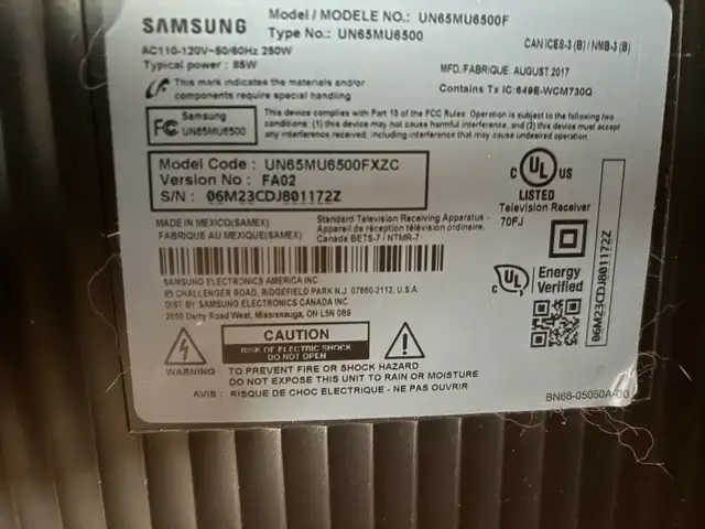 Samsung smart TV curved screen in TVs in Gatineau - Image 5