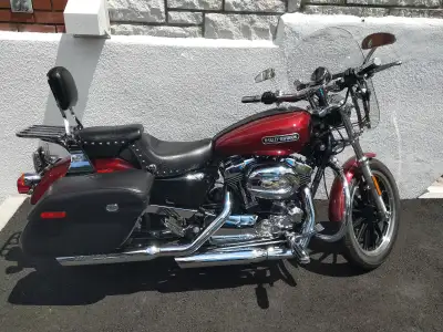 Belle opportunité! Moto Harley-Davidson Sportster 2009, 1200 cc Xl . Très, très propre. Bien entrete...