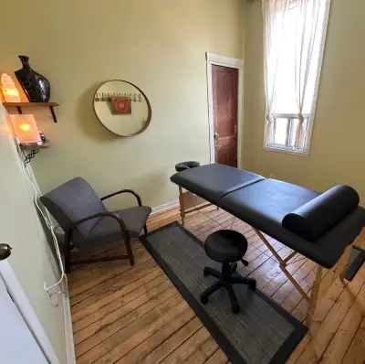 Salle de soins et massothérapie à louer - Plateau Montréal