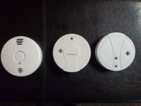 3 smoke detectors, 1 carbon/smoke, 2 smoke (battery)