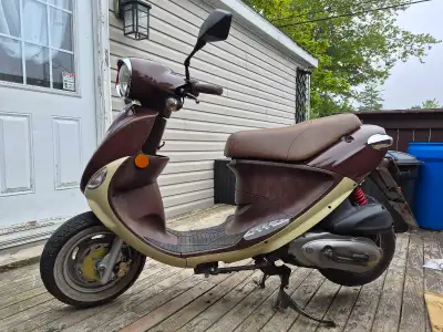 Looking for front forks, rear rack, tires and headlight housing plastics for a PGO Metro 125 scooter...