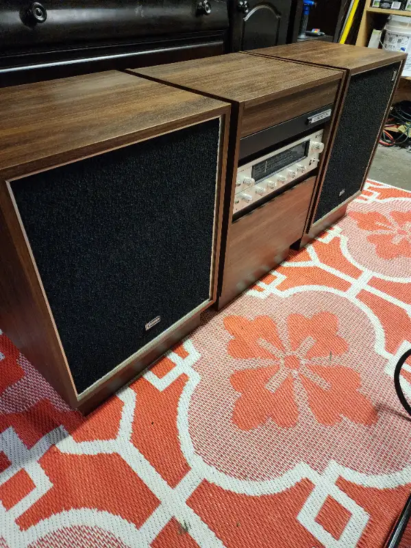 Vintage toshiba Stereo loudspeakers Record player AMP Boston con in Stereo Systems & Home Theatre in Oakville / Halton Region - Image 3