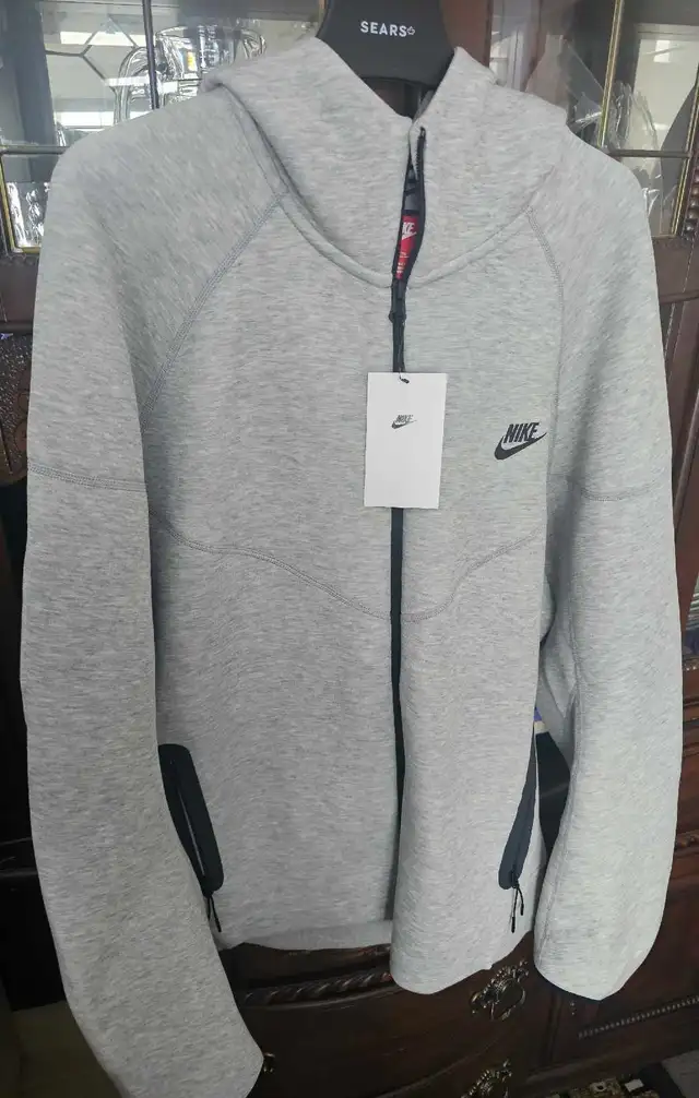 Nike Tech Fleece