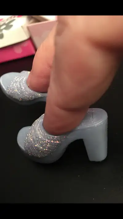 TOY FINGER SHOOZIES, View more