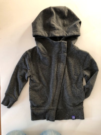 Yoga girl hooded jacket, size T3/4