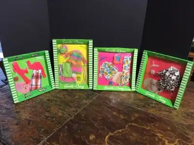 BARBIE - FRANCIE NRFB OUTFITS Mod Era, View more