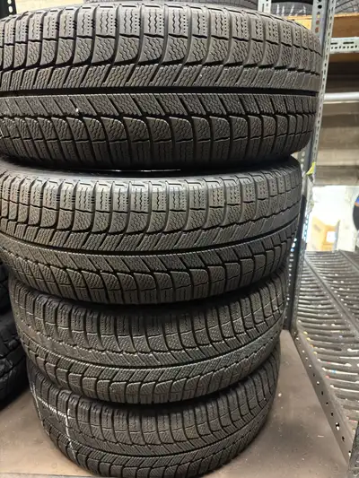 Michelin X-ice 225/55R17 Tread Depth 10/32nds (like new) DOT 2618 17 inch OEM Nissan wheels 5x114.3...