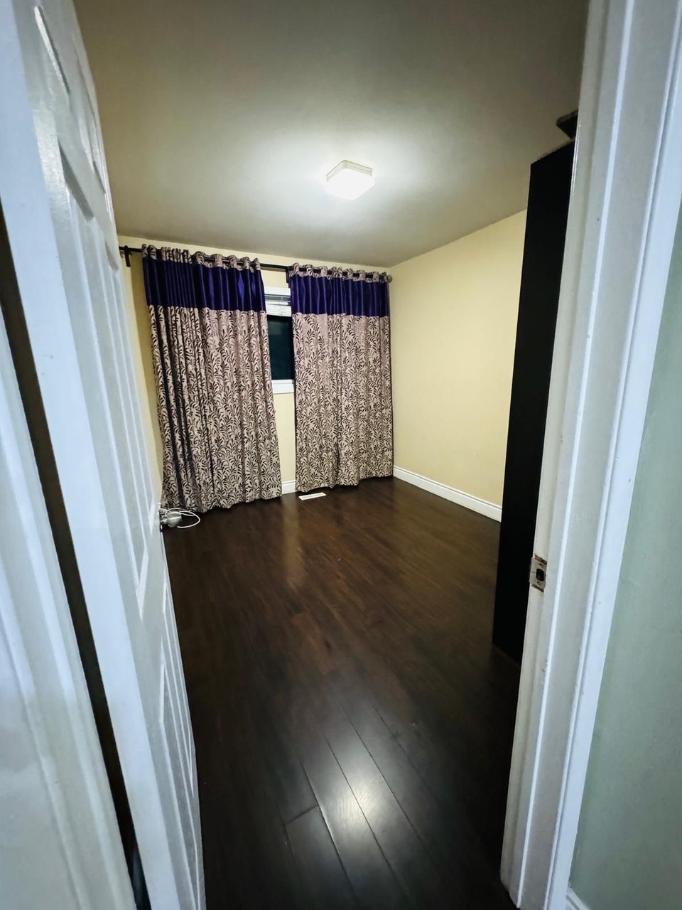 3 Bedroom house available in Malton 4